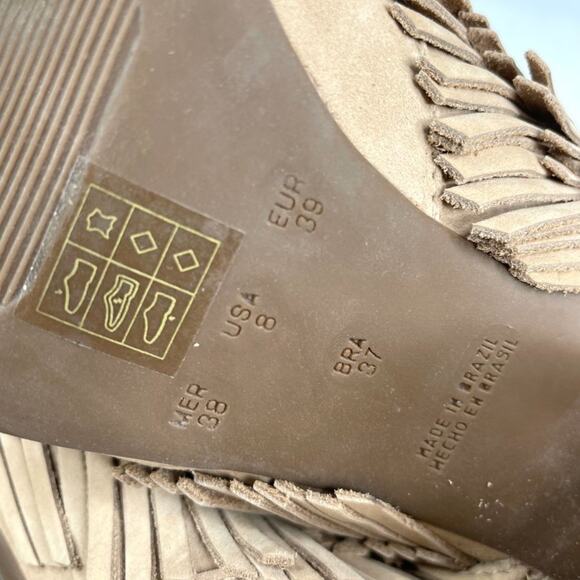 Marabelle Bacio Suede Beige Booties 8 - Picture 11 of 15